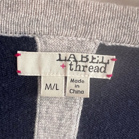 Label & Thread Ashley Cashmere & Wool Knit Poncho campfire cozy wrap - Picture 5 of 7